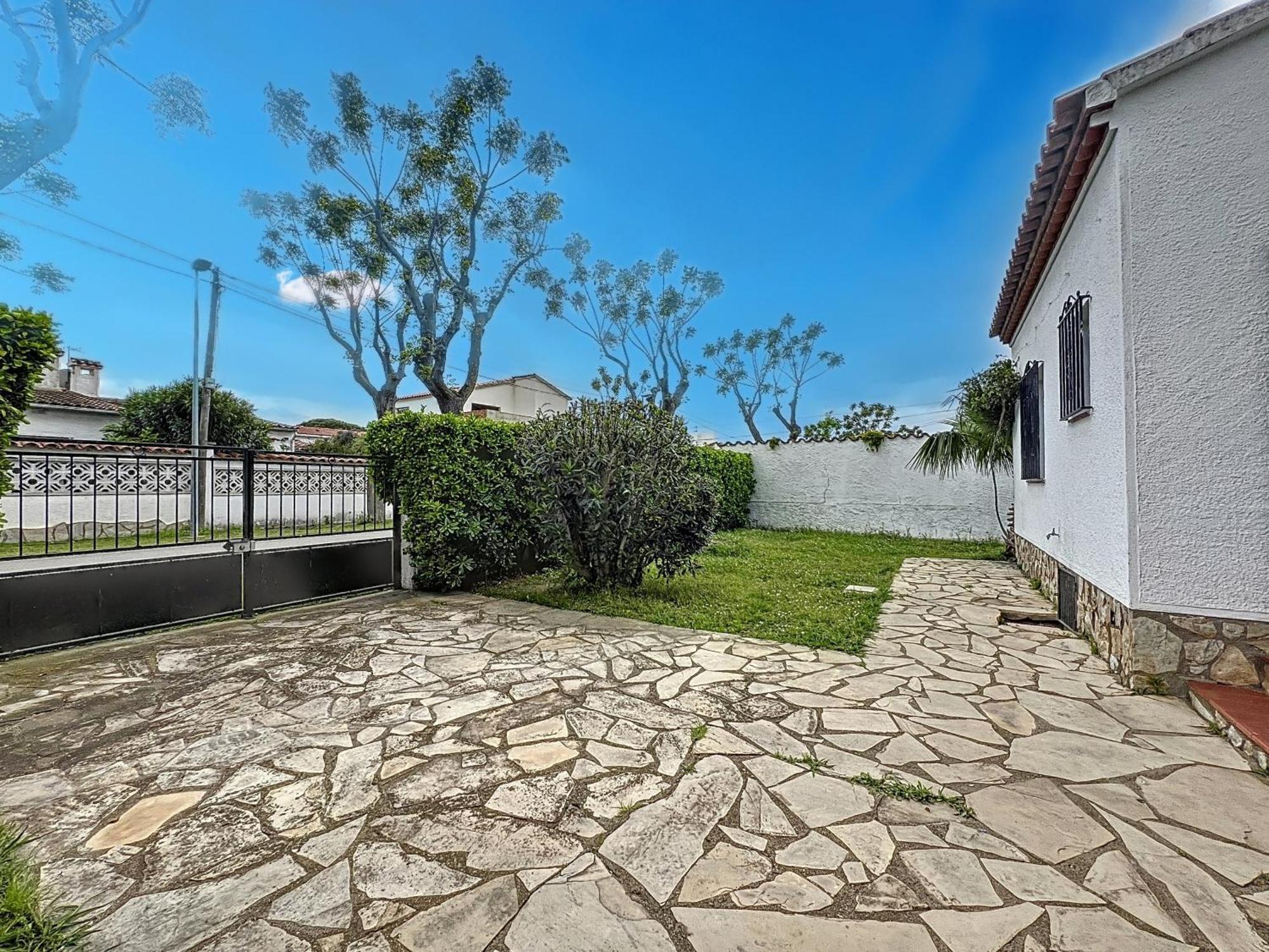 Villa Requesens à Empuriabrava Extérieur photo